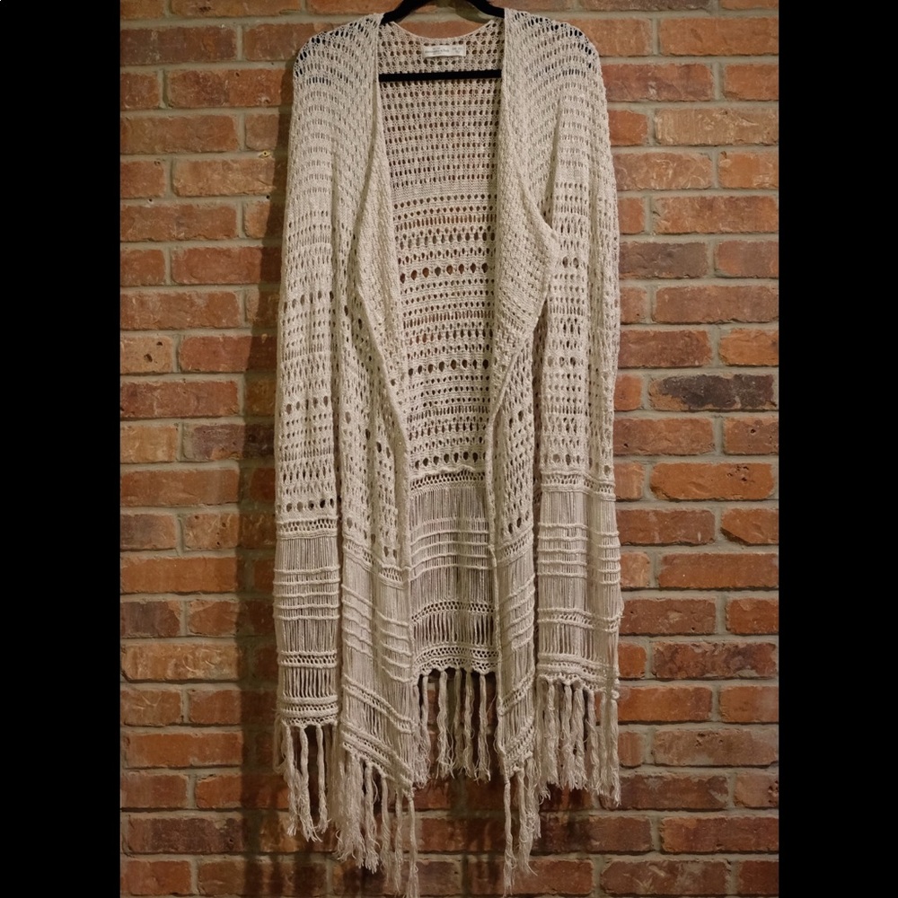 Abercrombie & Fitch Lace Cardigan